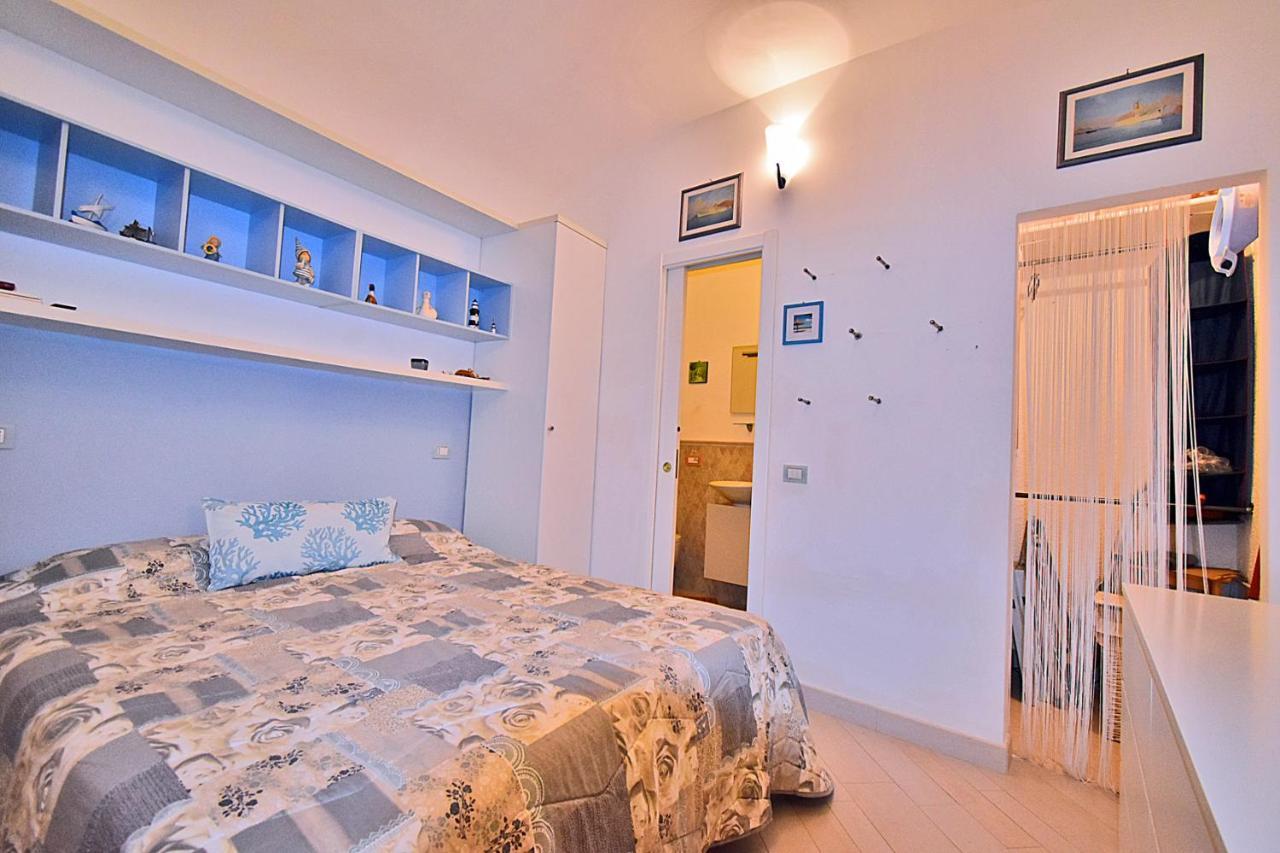 La Tana Del Poeta Apartment Lerici Exterior photo